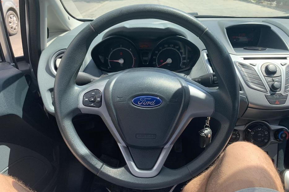 Продам Ford Fiesta 2011 года в Николаеве