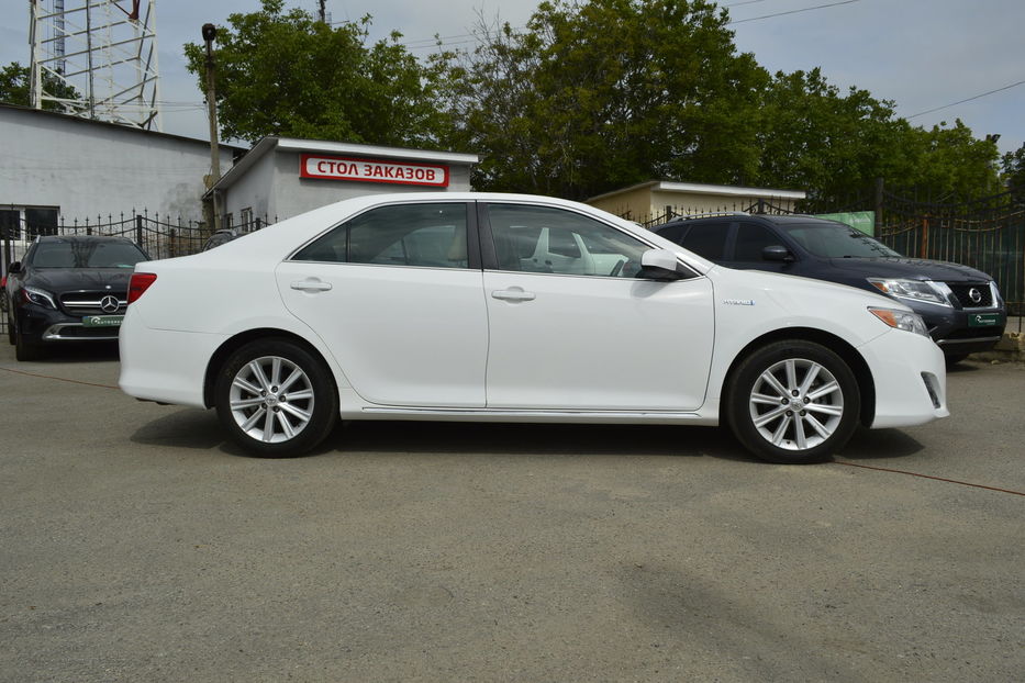 Продам Toyota Camry XLE 2013 года в Одессе