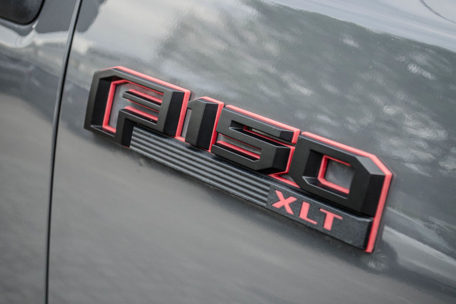 Продам Ford F-Series 150 5.0L 2018 года в Киеве