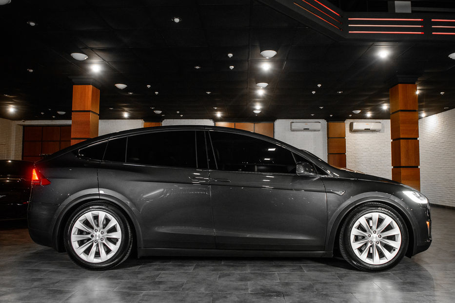 Продам Tesla Model X 90 D 2016 года в Одессе