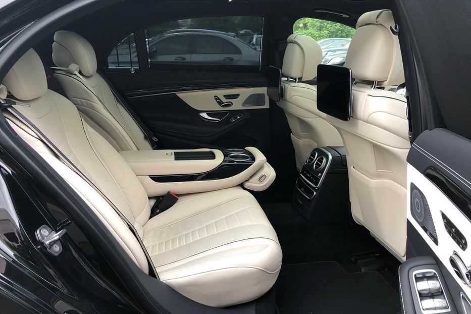 Продам Mercedes-Benz S-Class 400d 4matic AMG\\\ 2019 года в Киеве