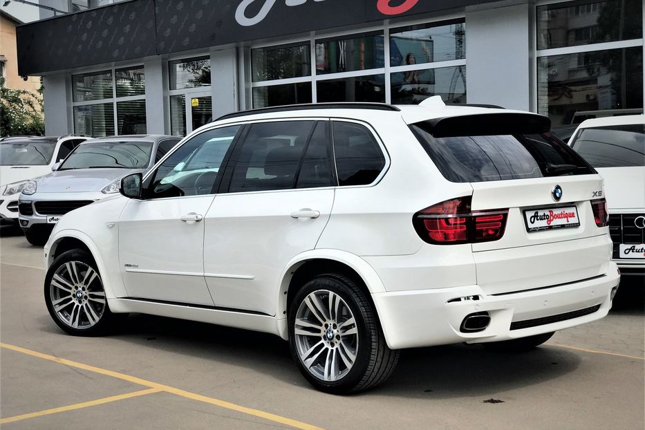 Продам BMW X5 2012 года в Одессе