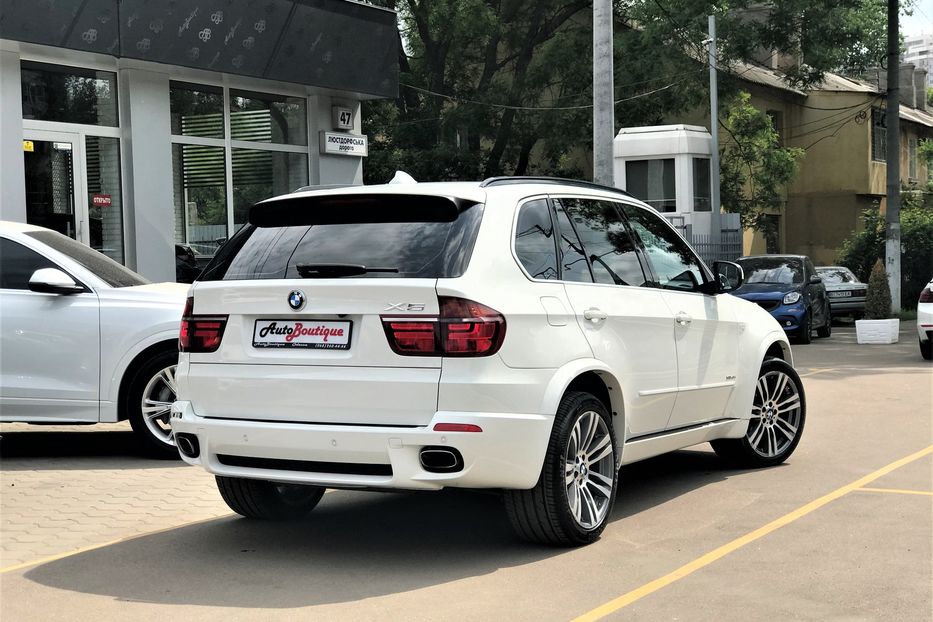 Продам BMW X5 2012 года в Одессе