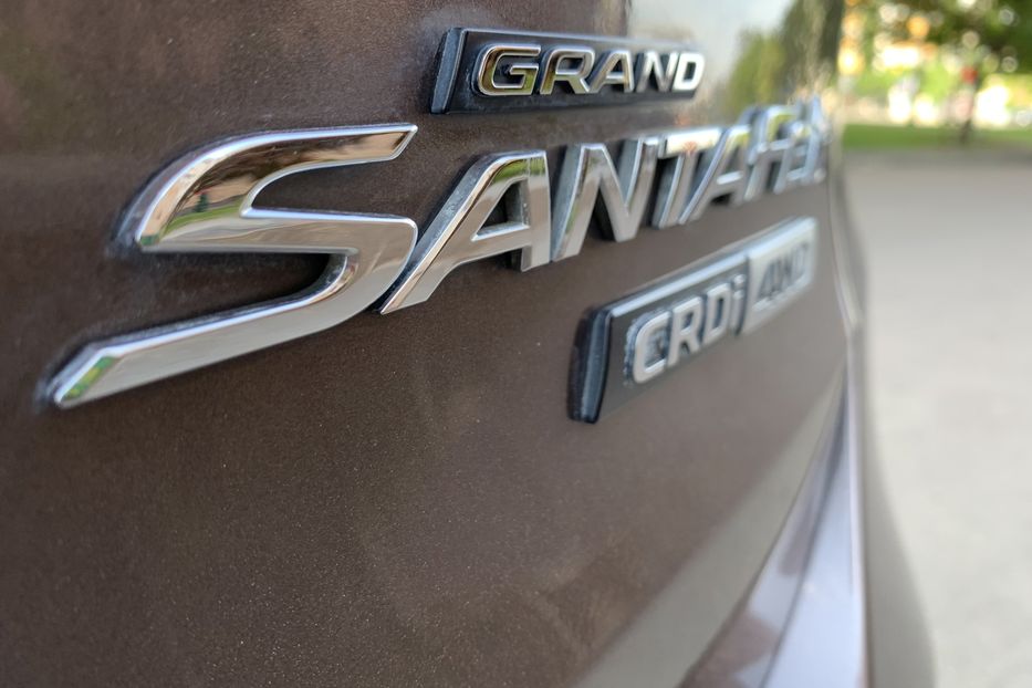 Продам Hyundai Grand Santa Fe 2014 года в Одессе