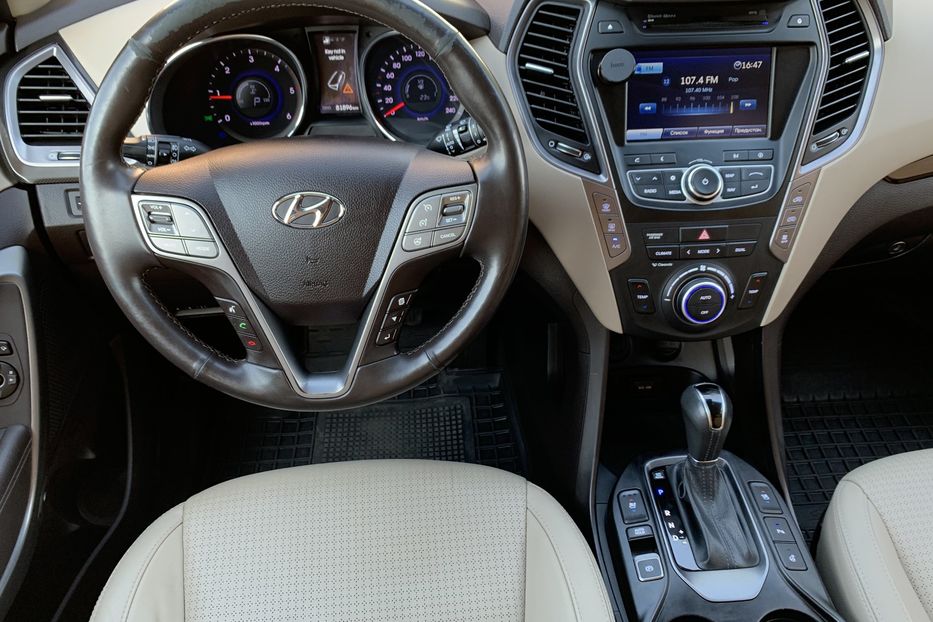 Продам Hyundai Grand Santa Fe 2014 года в Одессе