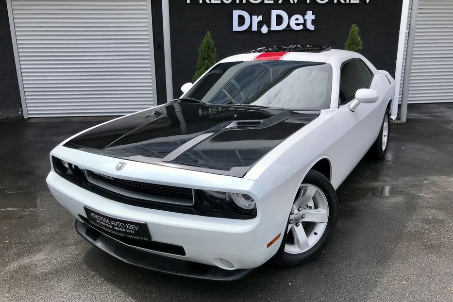 Продам Dodge Challenger 2014 года в Киеве