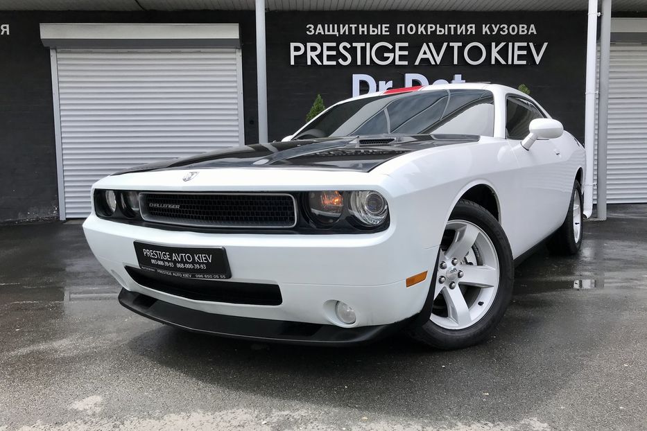 Продам Dodge Challenger 2014 года в Киеве