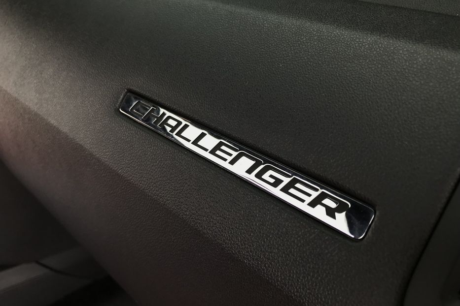 Продам Dodge Challenger 2014 года в Киеве