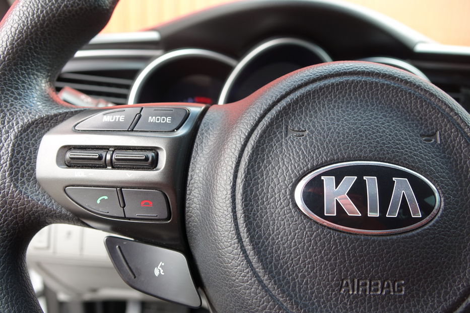 Продам Kia Optima 2015 года в Одессе