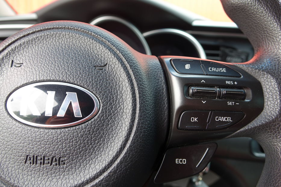 Продам Kia Optima 2015 года в Одессе