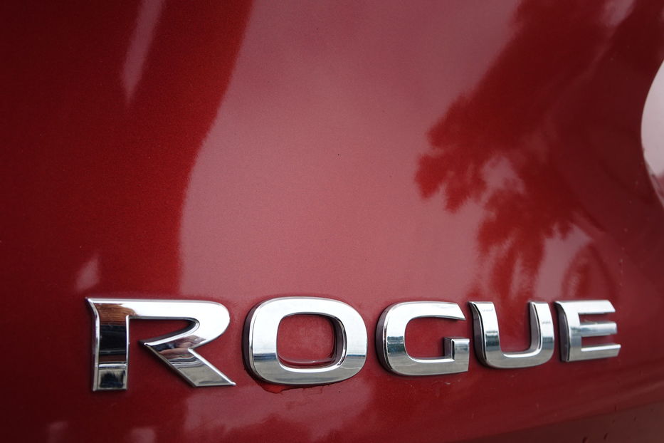 Продам Nissan Rogue SV AWD 2016 года в Одессе