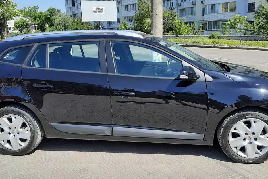 Продам Renault Megane Целый! 2012 года в Николаеве