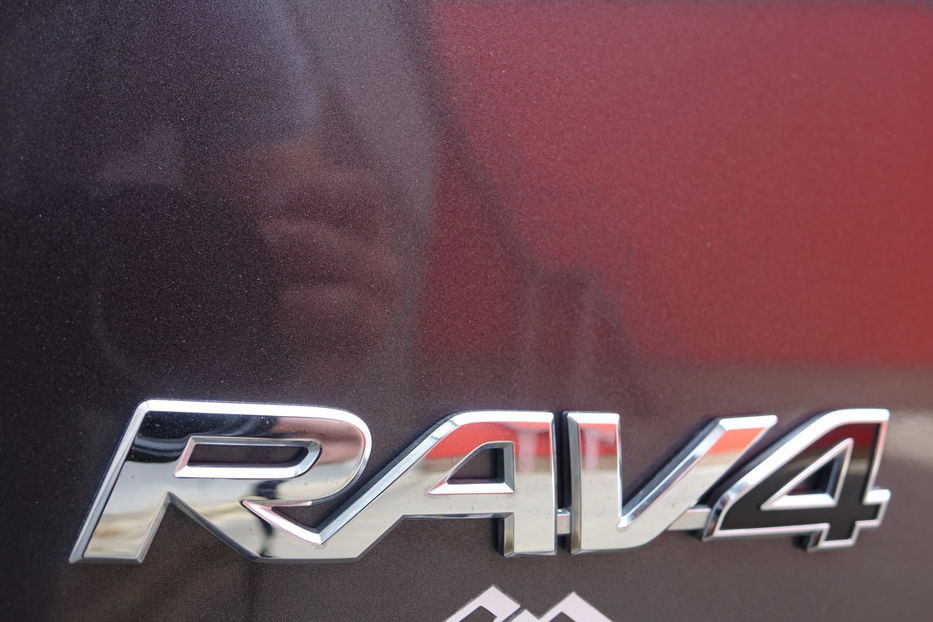 Продам Toyota Rav 4 AWD 2017 года в Одессе
