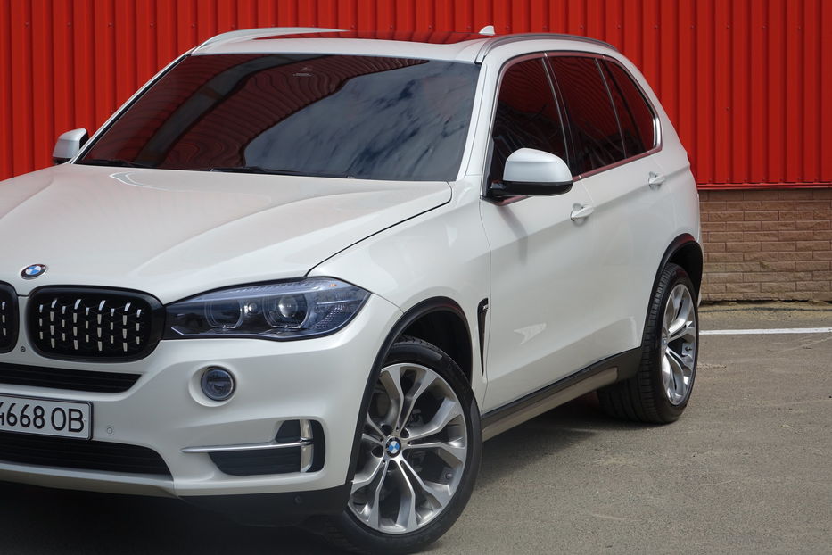 Продам BMW X5 2015 года в Одессе