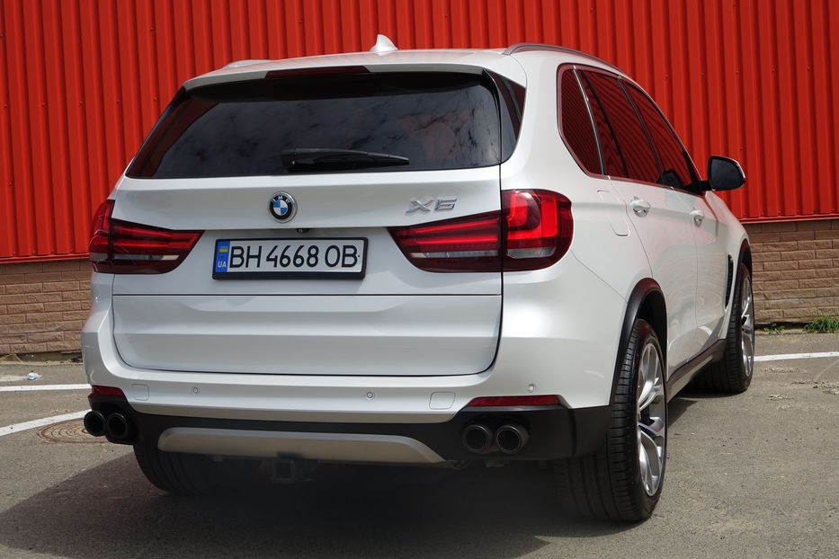 Продам BMW X5 2015 года в Одессе