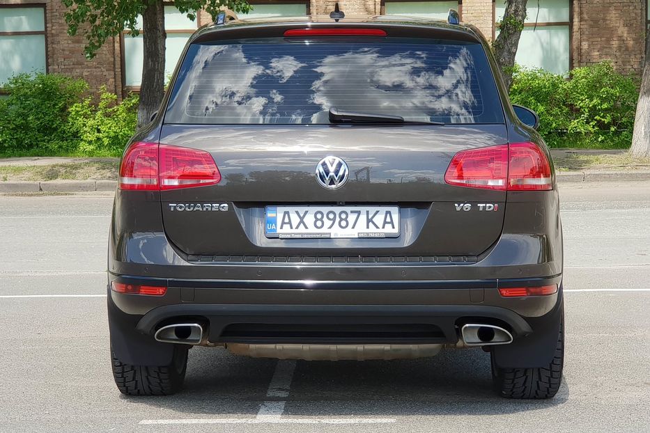 Продам Volkswagen Touareg OFFICIAL 2016 года в Киеве