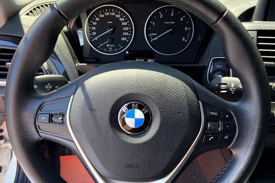 Продам BMW 118 Urban 2014 года в Одессе