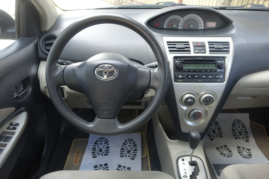 Продам Toyota Yaris Automat 2007 года в Одессе