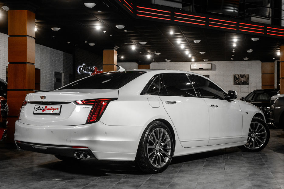 Продам Cadillac CT6 AWD  2020 года в Одессе
