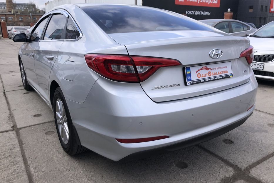 Продам Hyundai Sonata  GAZ 2015 года в Одессе