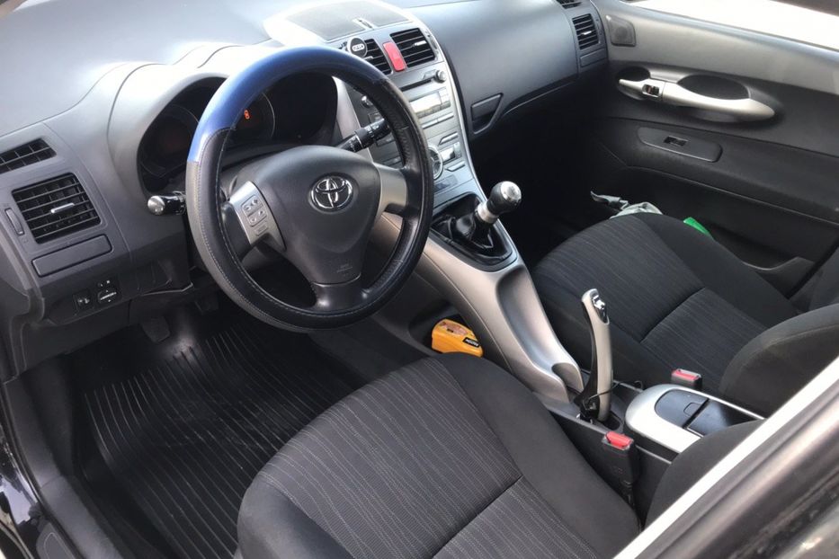 Продам Toyota Auris 1.4 DIESEL 2008 года в Одессе