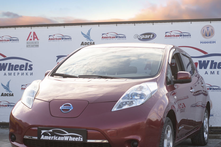 Продам Nissan Leaf SV 2012 года в Черновцах