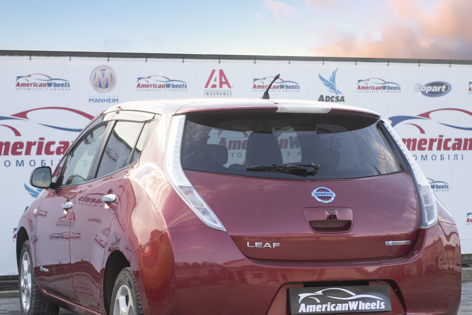 Продам Nissan Leaf SV 2012 года в Черновцах