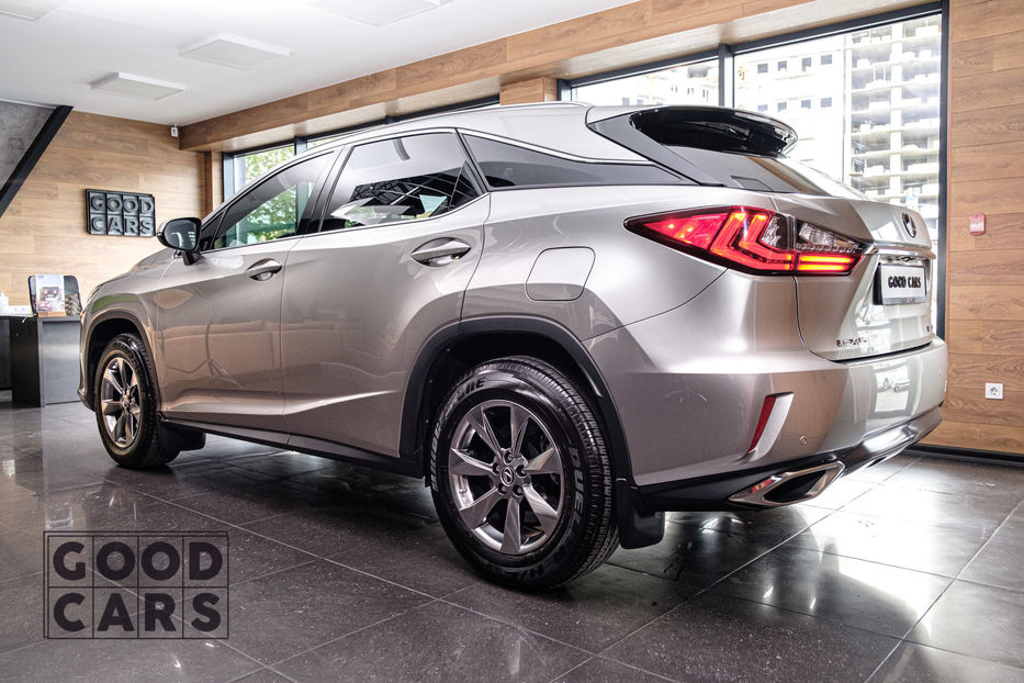 Продам Lexus RX 300 2018 года в Одессе