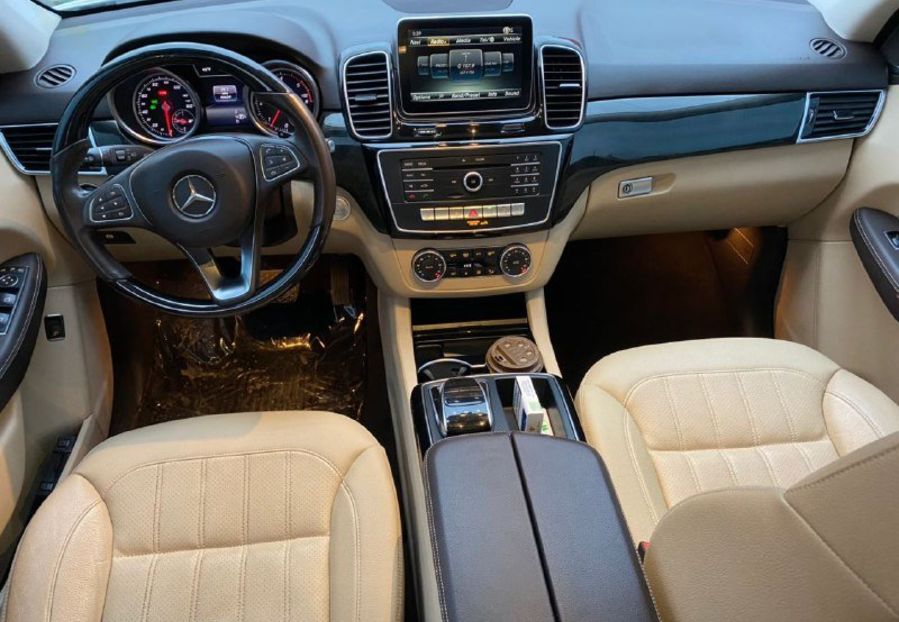 Продам Mercedes-Benz GLE-Class 300D 2015 года в Одессе