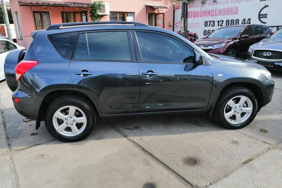 Продам Toyota Rav 4 2006 года в Одессе