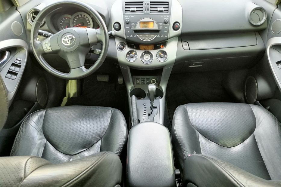 Продам Toyota Rav 4 2006 года в Одессе