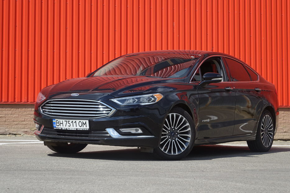 Продам Ford Fusion HYBRIDE TITANIUM 2017 года в Одессе