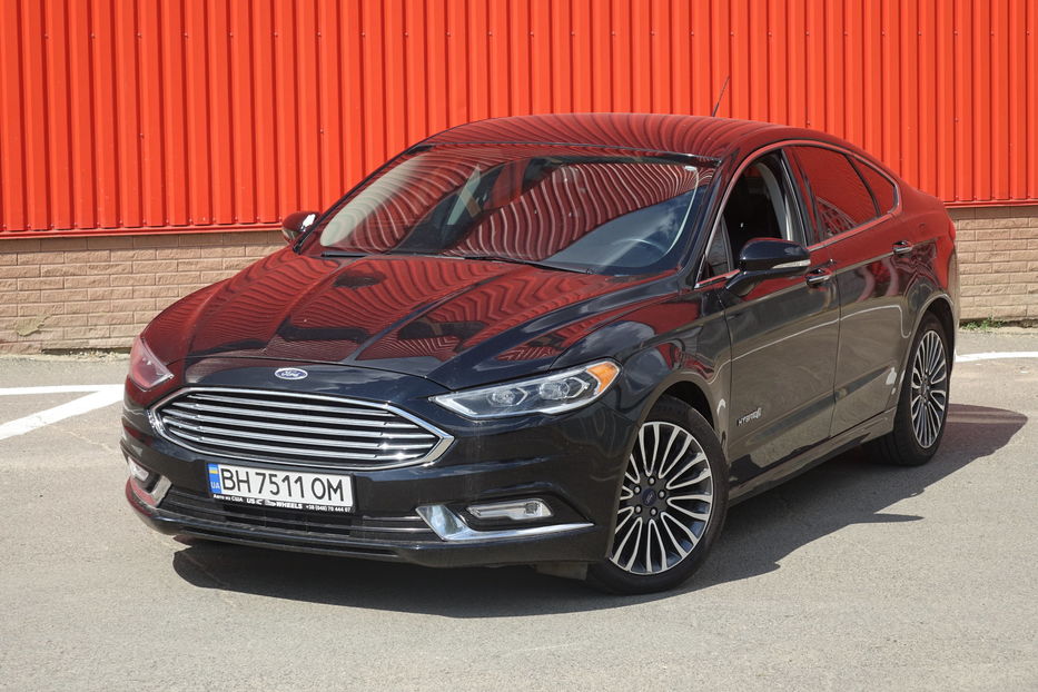 Продам Ford Fusion HYBRIDE TITANIUM 2017 года в Одессе