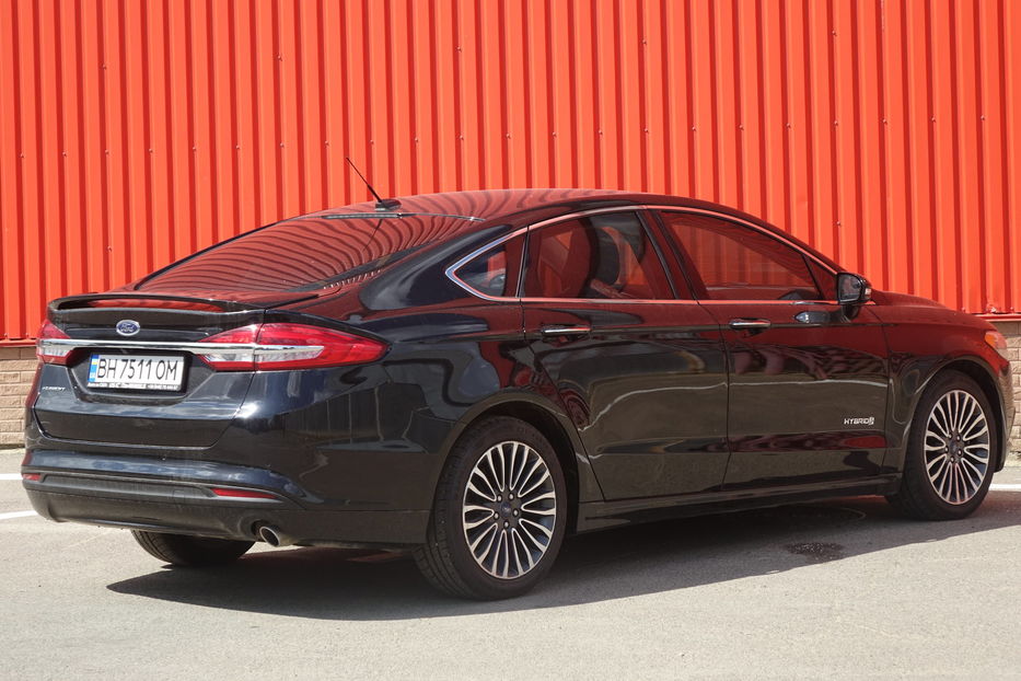 Продам Ford Fusion HYBRIDE TITANIUM 2017 года в Одессе