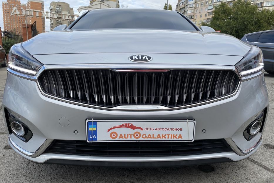 Продам Kia Cadenza K7 3.0 Gaz 2017 года в Одессе