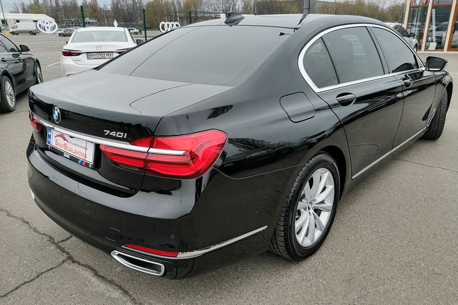 Продам BMW 740 LI 2017 года в Одессе