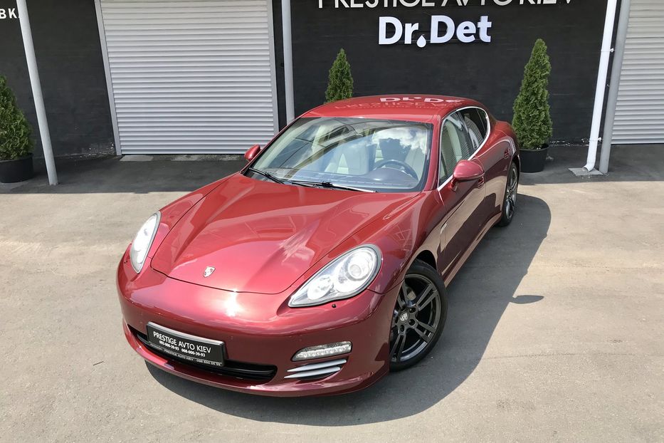 Продам Porsche Panamera 4S Официал 2011 года в Киеве