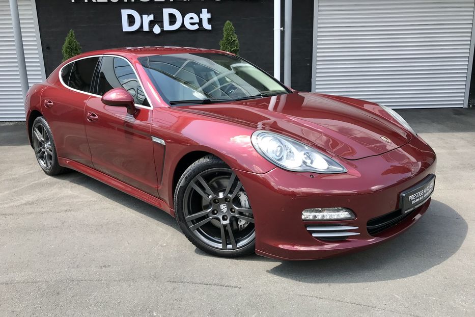 Продам Porsche Panamera 4S Официал 2011 года в Киеве