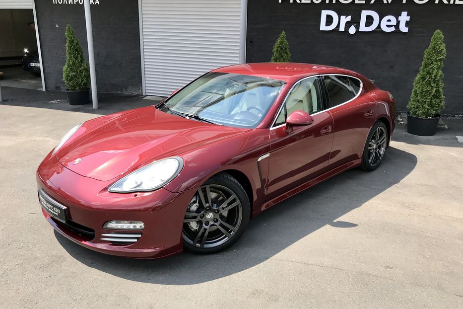 Продам Porsche Panamera 4S Официал 2011 года в Киеве