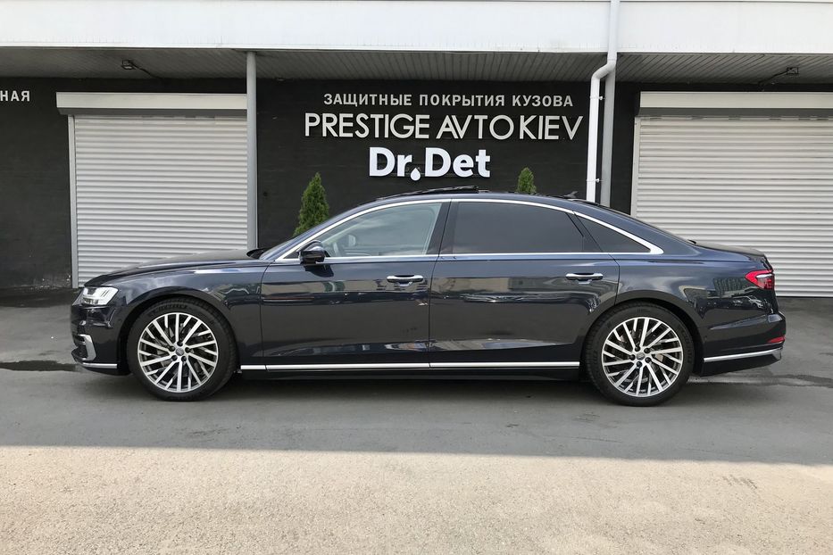 Продам Audi A8 L 55 TFSI 2017 года в Киеве