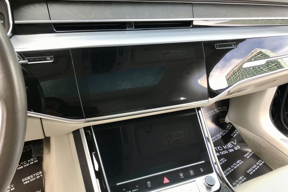 Продам Audi A8 L 55 TFSI 2017 года в Киеве