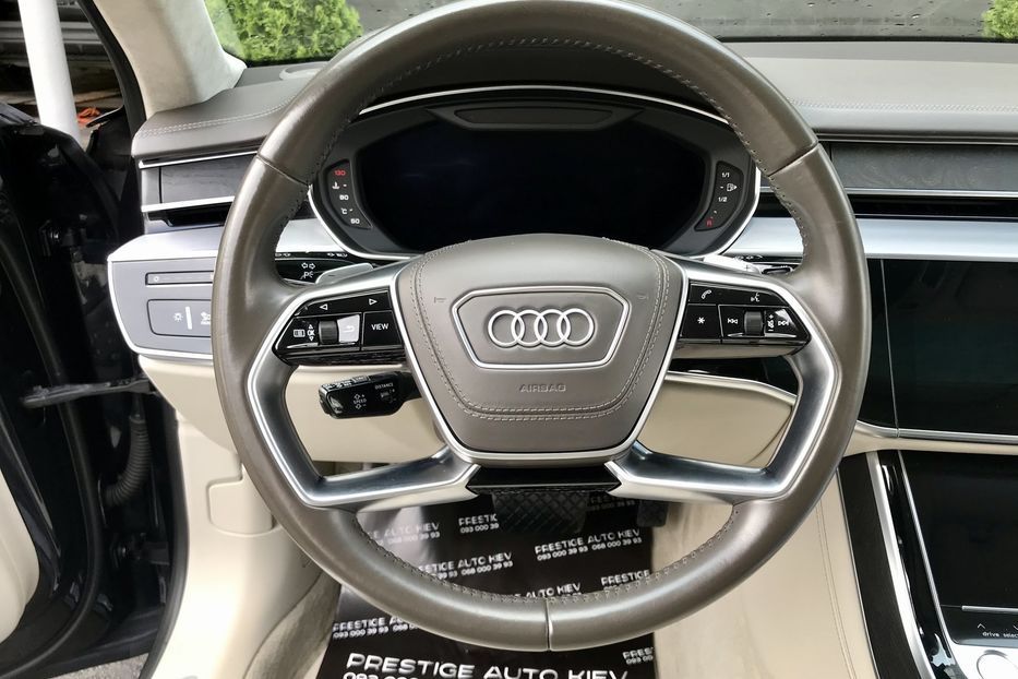 Продам Audi A8 L 55 TFSI 2017 года в Киеве