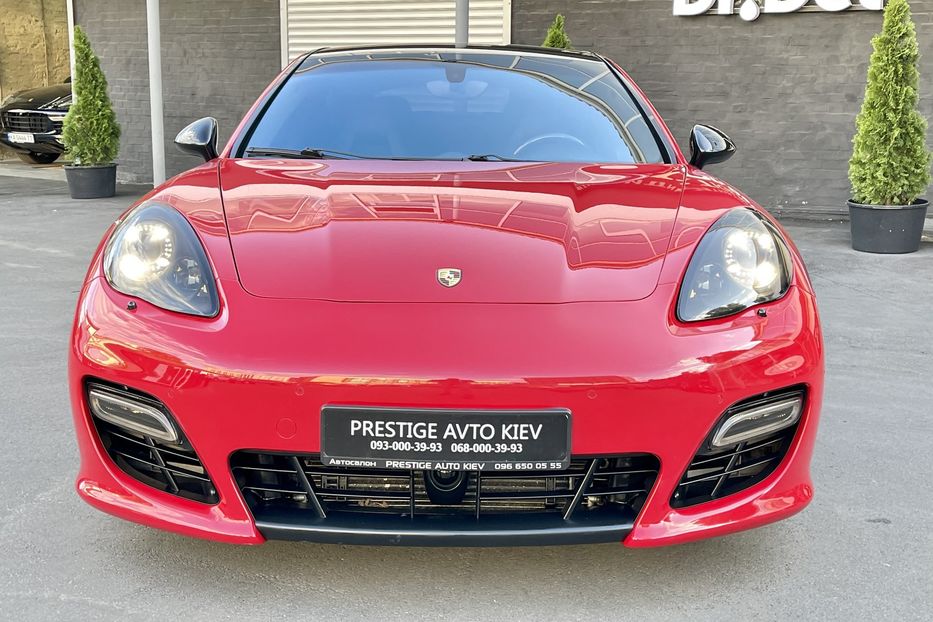 Продам Porsche Panamera GTS 2012 года в Киеве