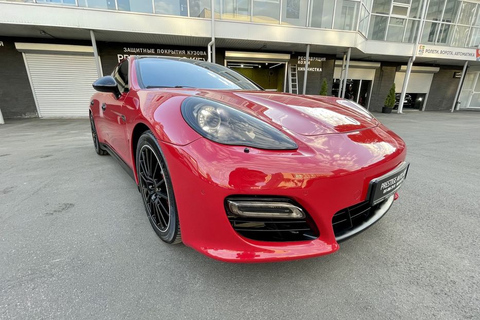 Продам Porsche Panamera GTS 2012 года в Киеве