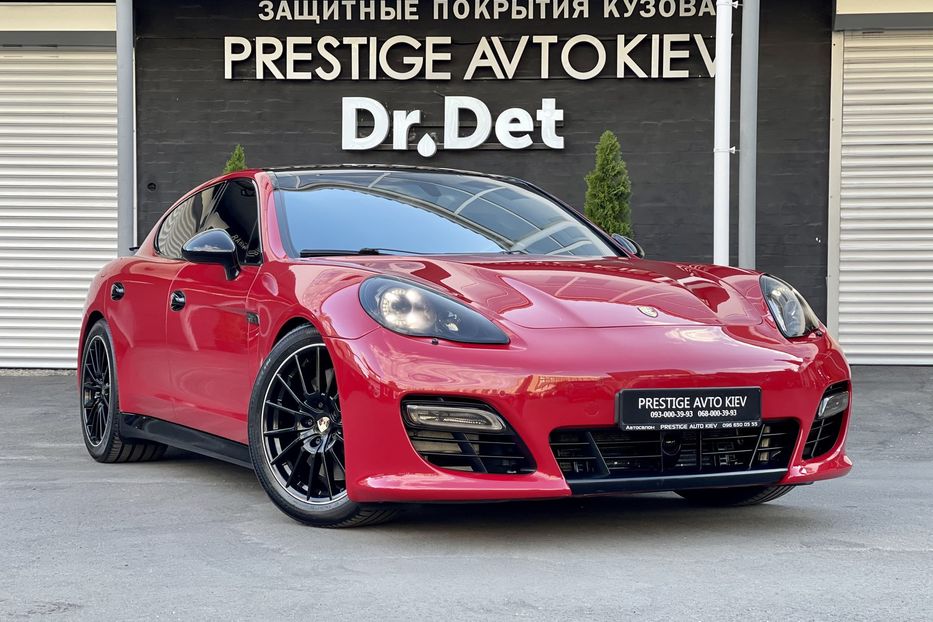 Продам Porsche Panamera GTS 2012 года в Киеве