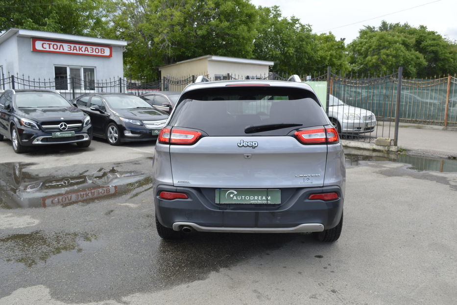 Продам Jeep Cherokee Limited 2016 года в Одессе