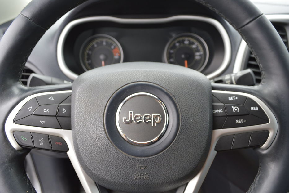 Продам Jeep Cherokee Limited 2016 года в Одессе