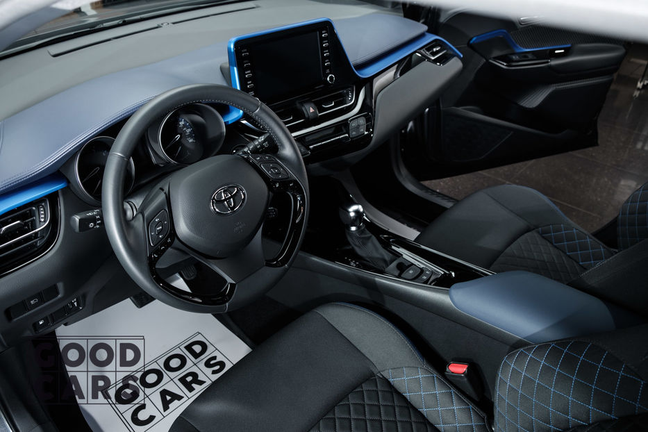 Продам Toyota C-HR XLE 2019 года в Одессе