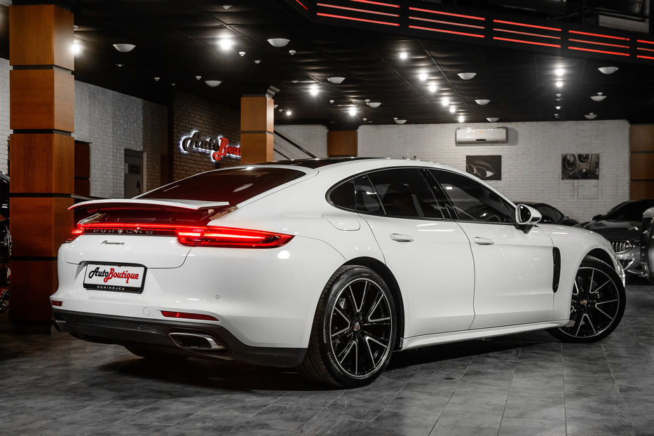 Продам Porsche Panamera 2018 года в Одессе