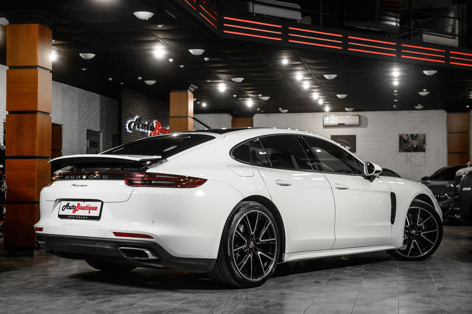 Продам Porsche Panamera 2018 года в Одессе